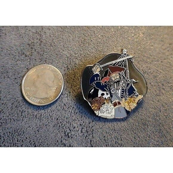 Disney Legend of the Golden Pins Pirates of the Caribbean Pins - Picture 6 of 7